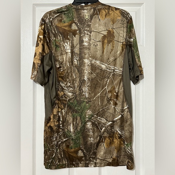 Game Winner Camo Short Sleeve Tee - Picture 2 of 3